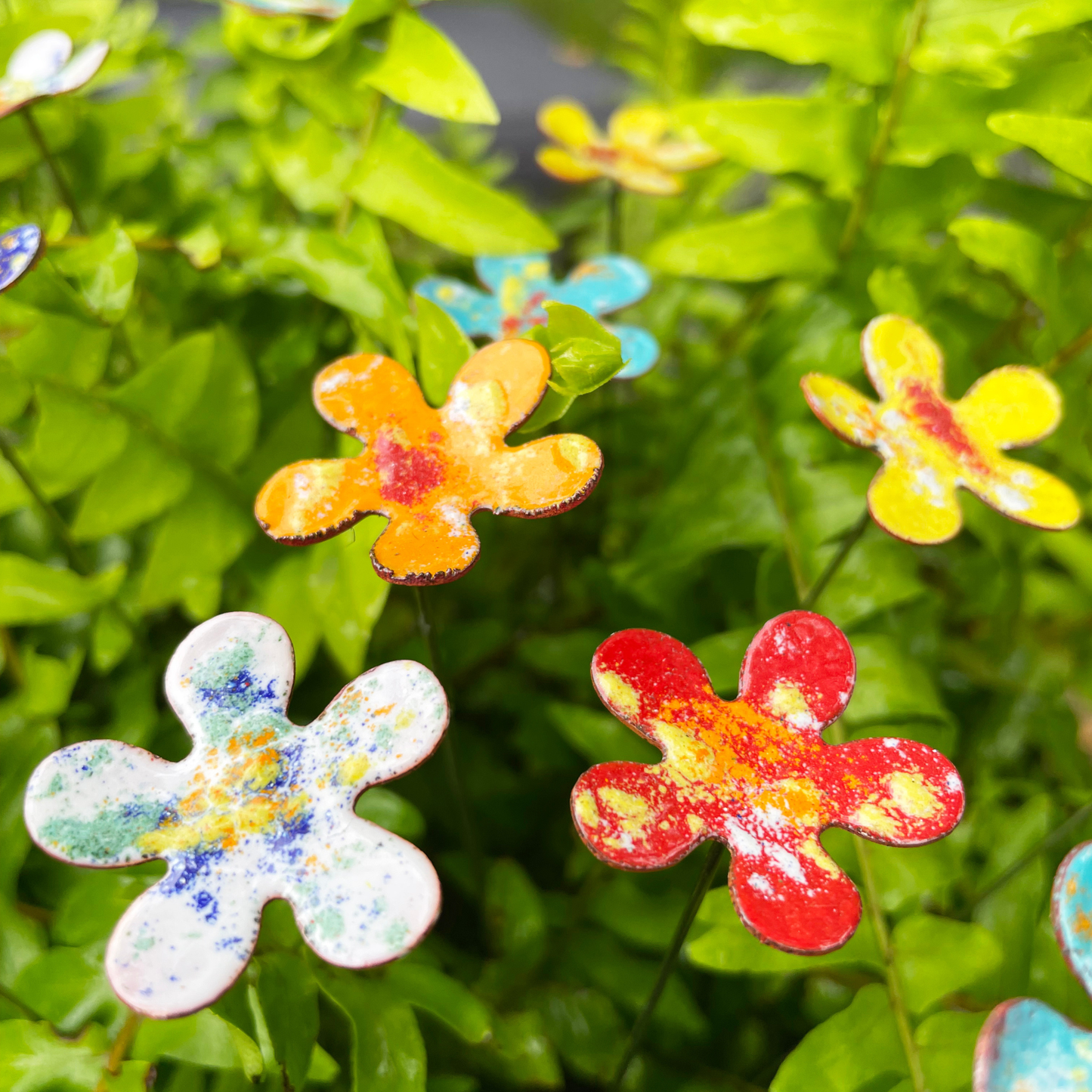 Small Copper Enamel Flower - gonepottynz
