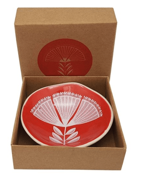 Aroha bowls | Jo Luping - White Pahutakawa Lace - Gone Potty