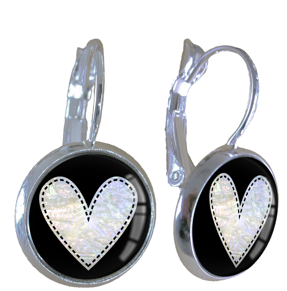 Earrings | mother of pearl heart - gonepottynz
