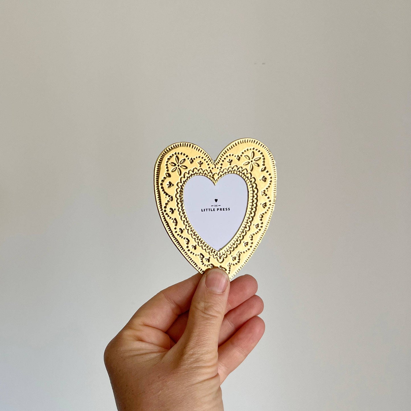 Faux Tin ~ Heart travel/desk frame ~ gold - gonepottynz