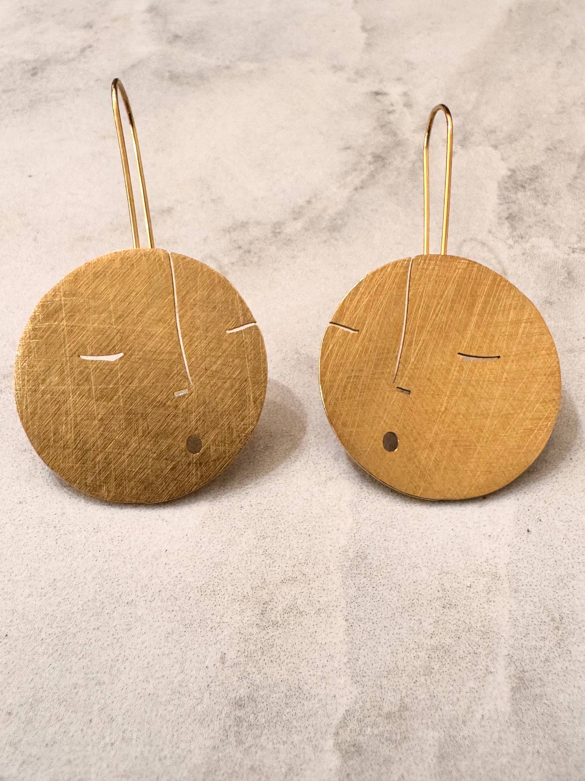 Sleepy Twins Matte Gold Earrings - gonepottynz