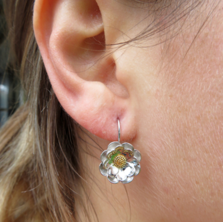 Mt Cook Lily flower sterling silver drop earrings - gonepottynz