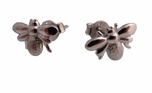 Silver bee sterling silver bee studs - gonepottynz