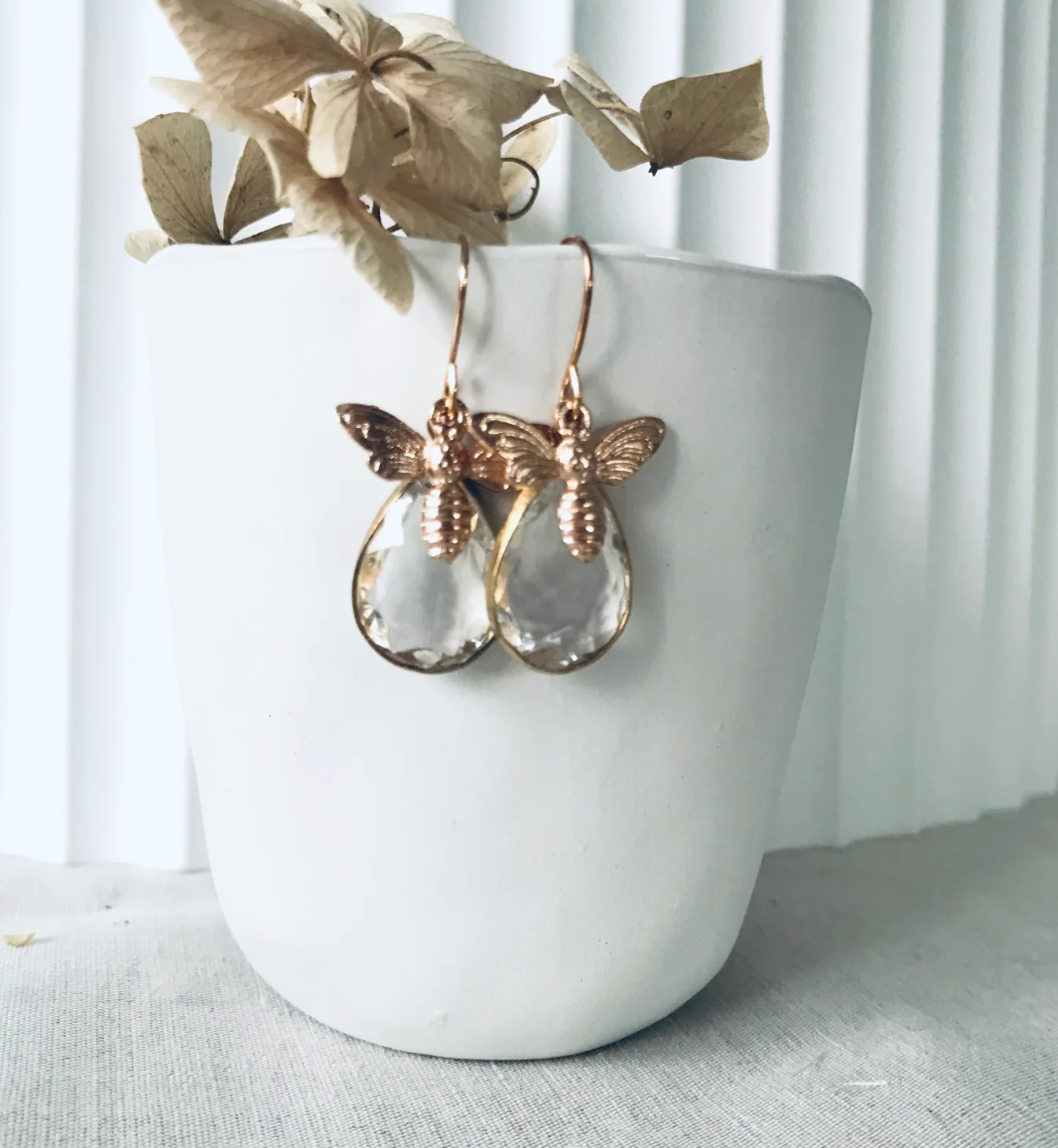 Audrey Bee Earrings - gonepottynz