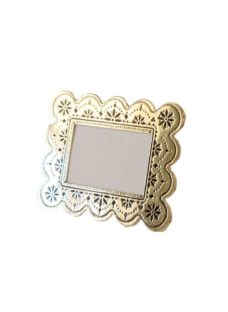 Faux Tin ~  Biscuit Frame - gonepottynz